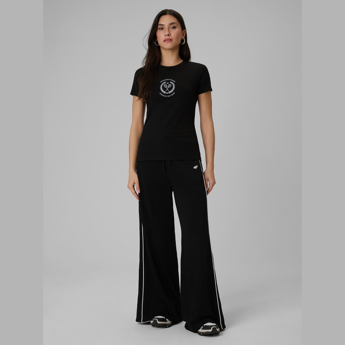 T-shirt slim s potlačou dámsky - čierny · záber 2