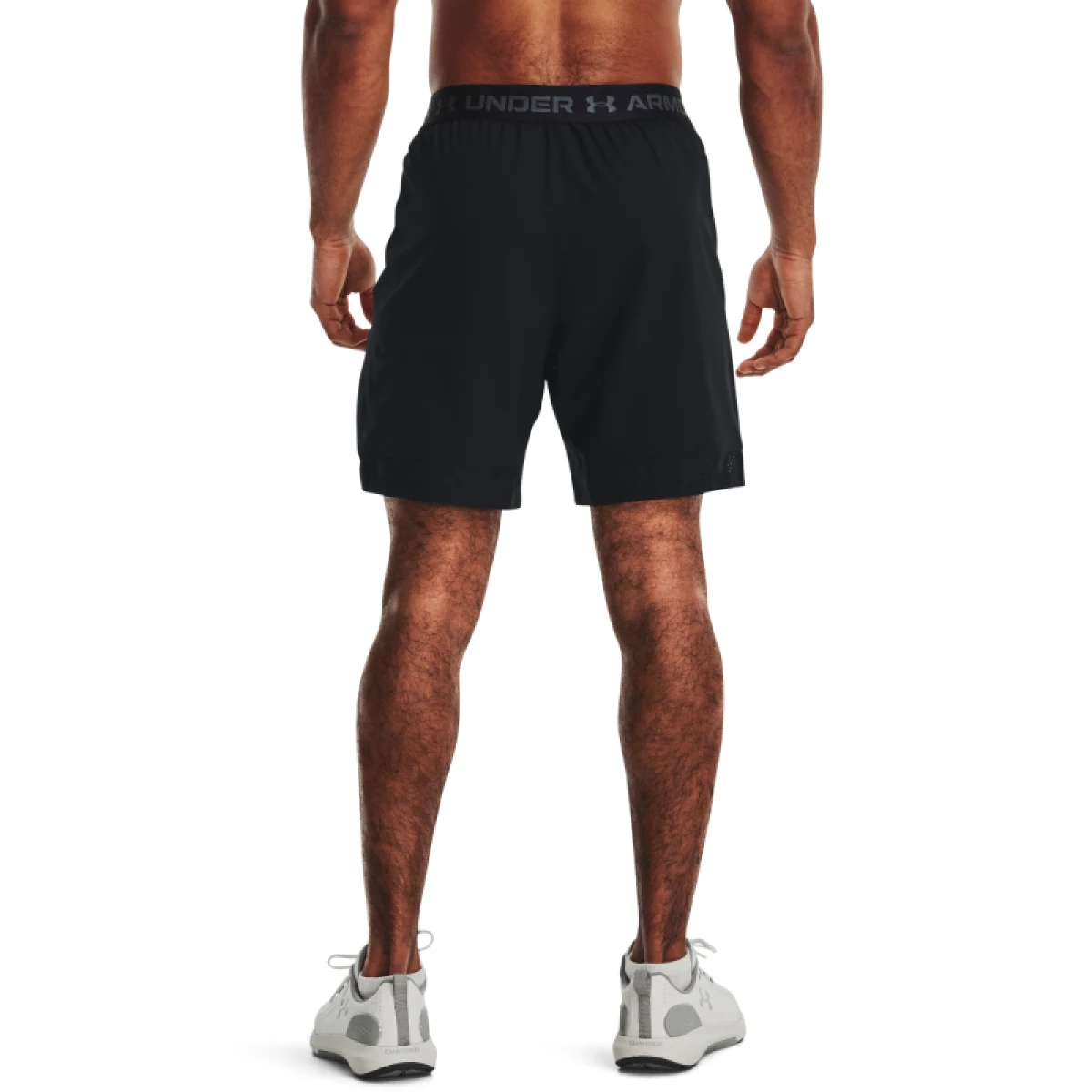 Pánské tréninkové kraťasy UNDER ARMOUR UA Vanish Woven 6in Shorts-BLK · záber 2