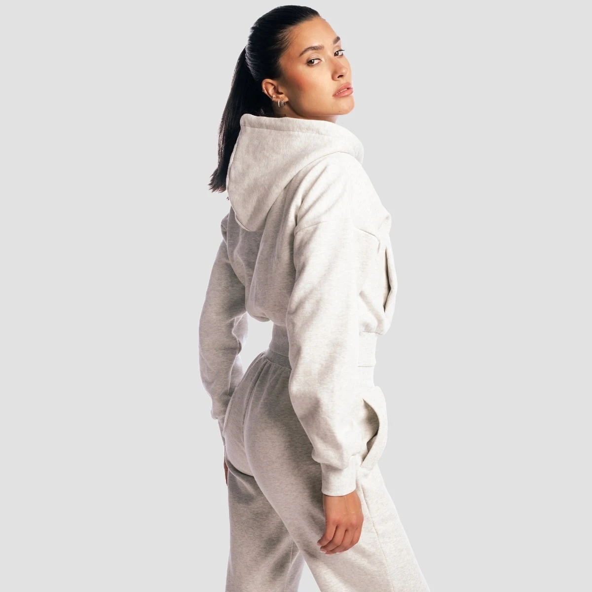 GymBeam Dámská mikina se zipem Base Cloud - Velikost: XS | Barva: Sivá | Hmotnost: 0,58 kg | Balení: 30 · záber 5
