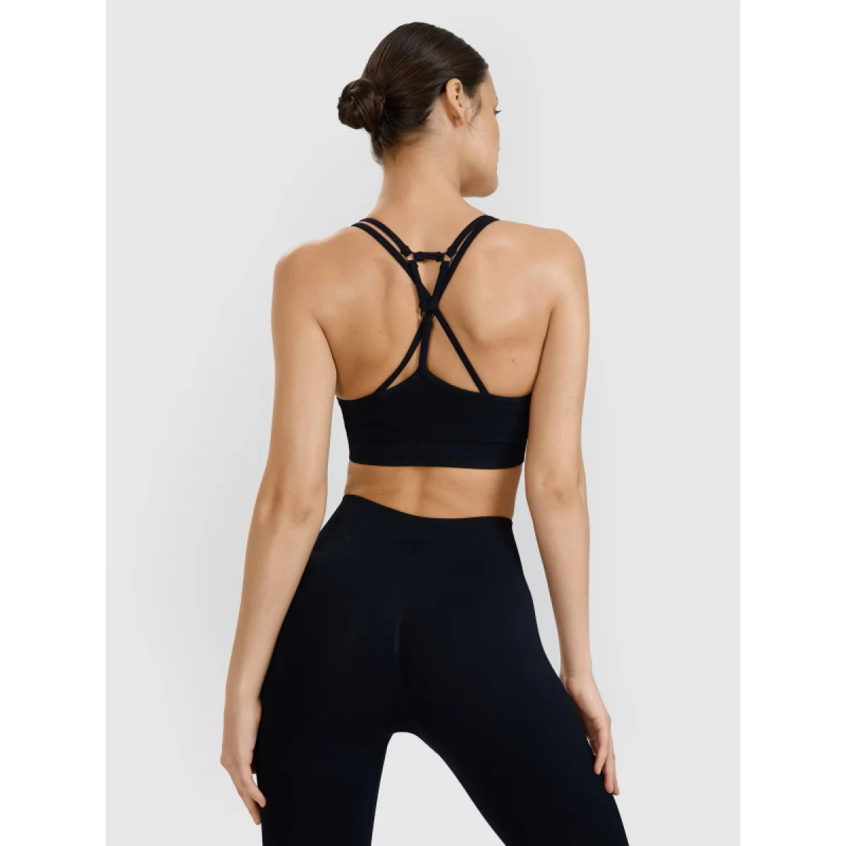 Dámská sportovní tréninková podprsenka 4F SPORT BRA F166-20S-DEEP BLACK · záber 3