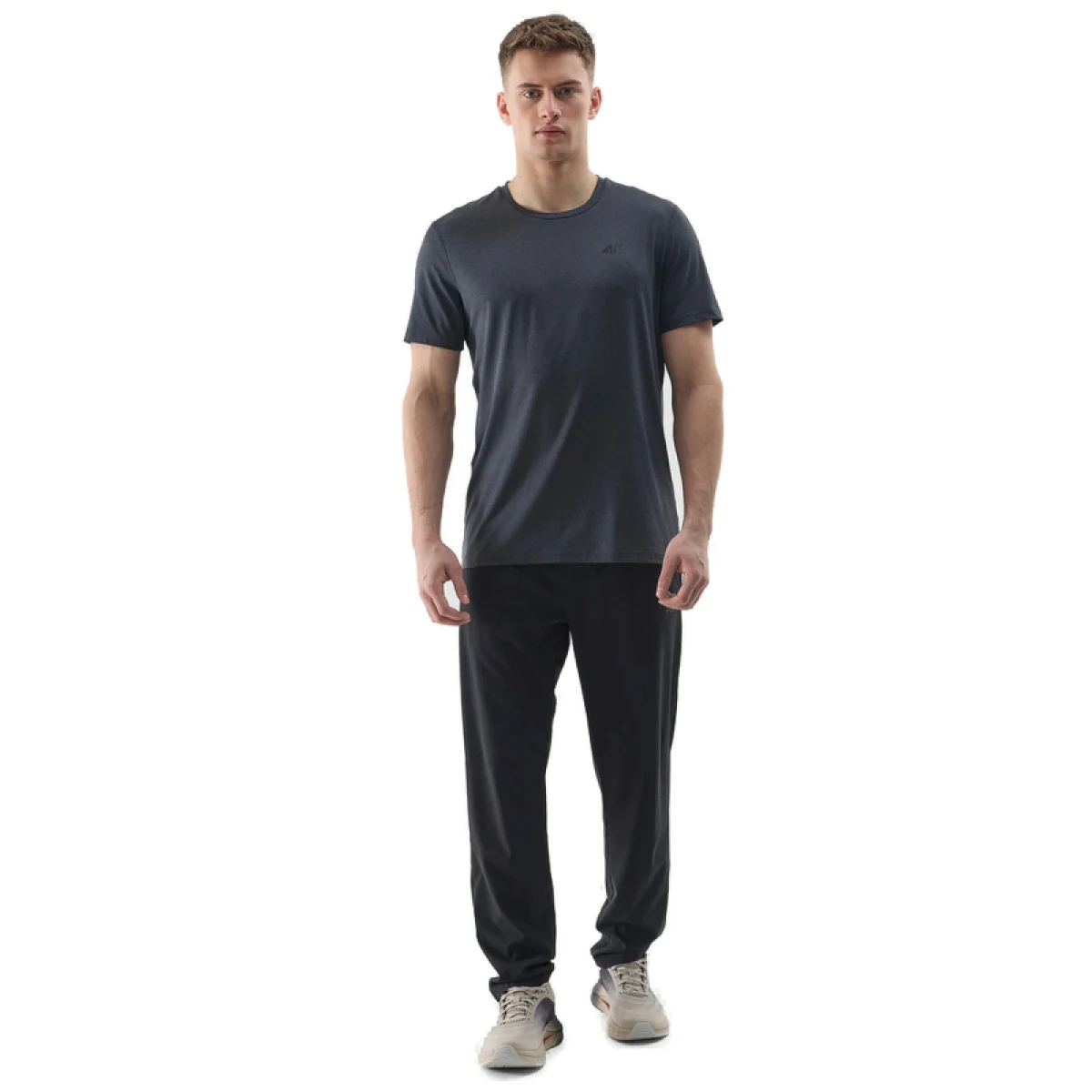 Pánské tréninkové tričko s krátkým rukávem 4F TSHIRT FNK-WSS24TFTSM599-20M-DEEP BLACK MELANGE · záber 5