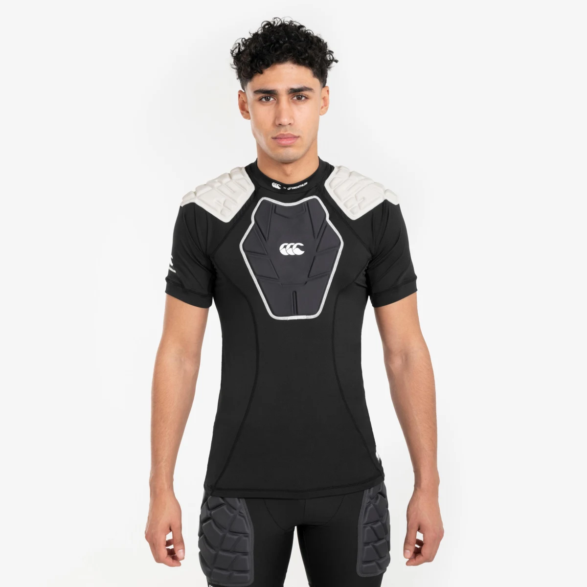 DECATHLON | CANTERBURY Pánsky chránič ramien na ragby R500 Canterbury čierny XL · záber 1