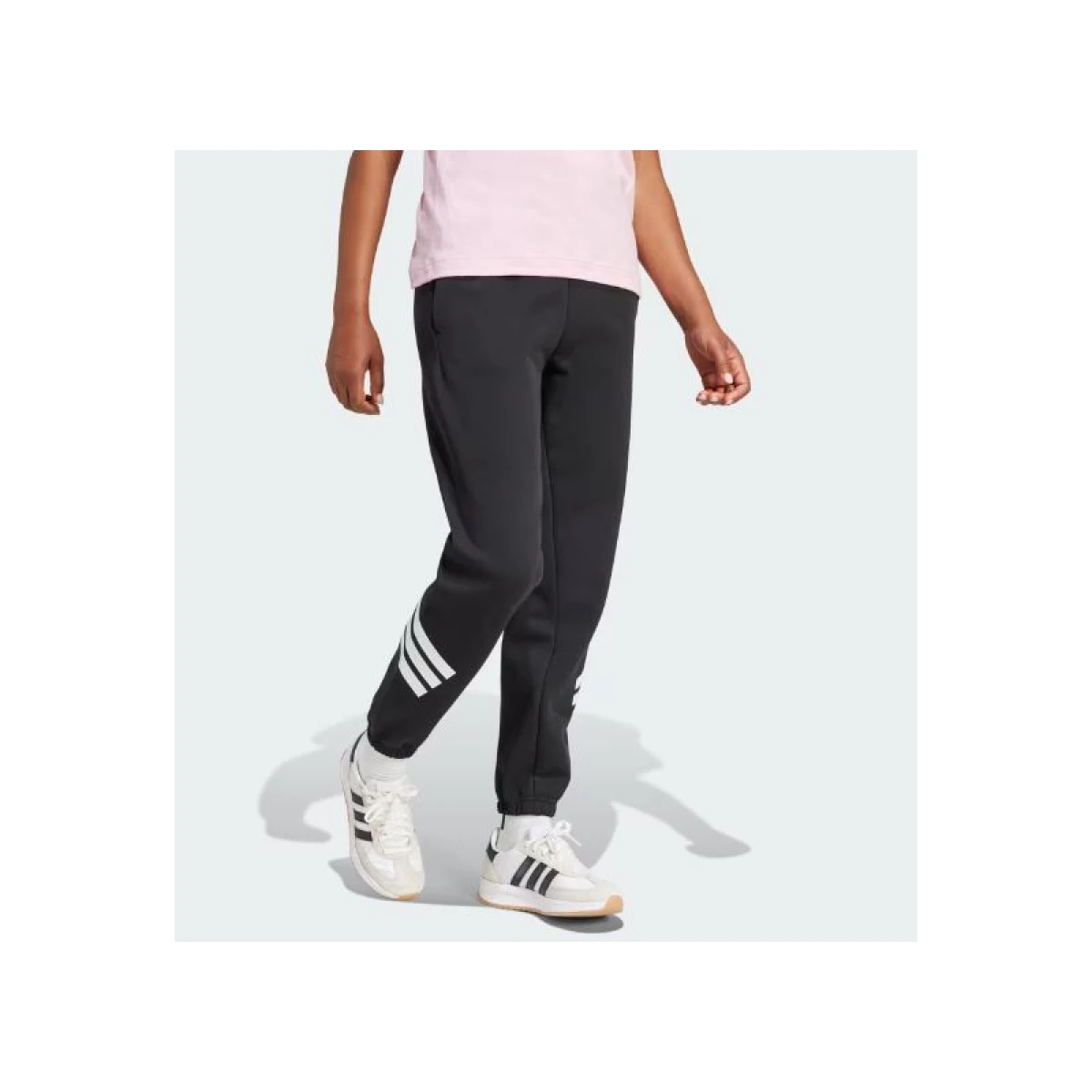 Dámské tepláky ADIDAS W FI 3S REG PT BLACK · záber 2