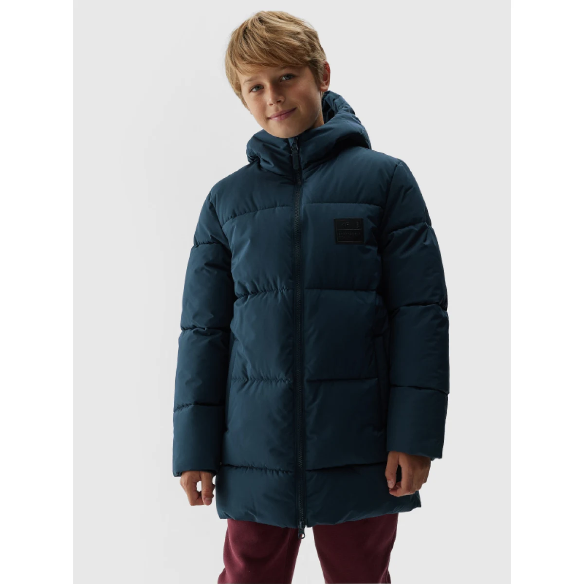 Chlapecká bunda 4F JUNIOR DOWN JACKET-JAW23TDJAM275-31S-NAVY · záber 2