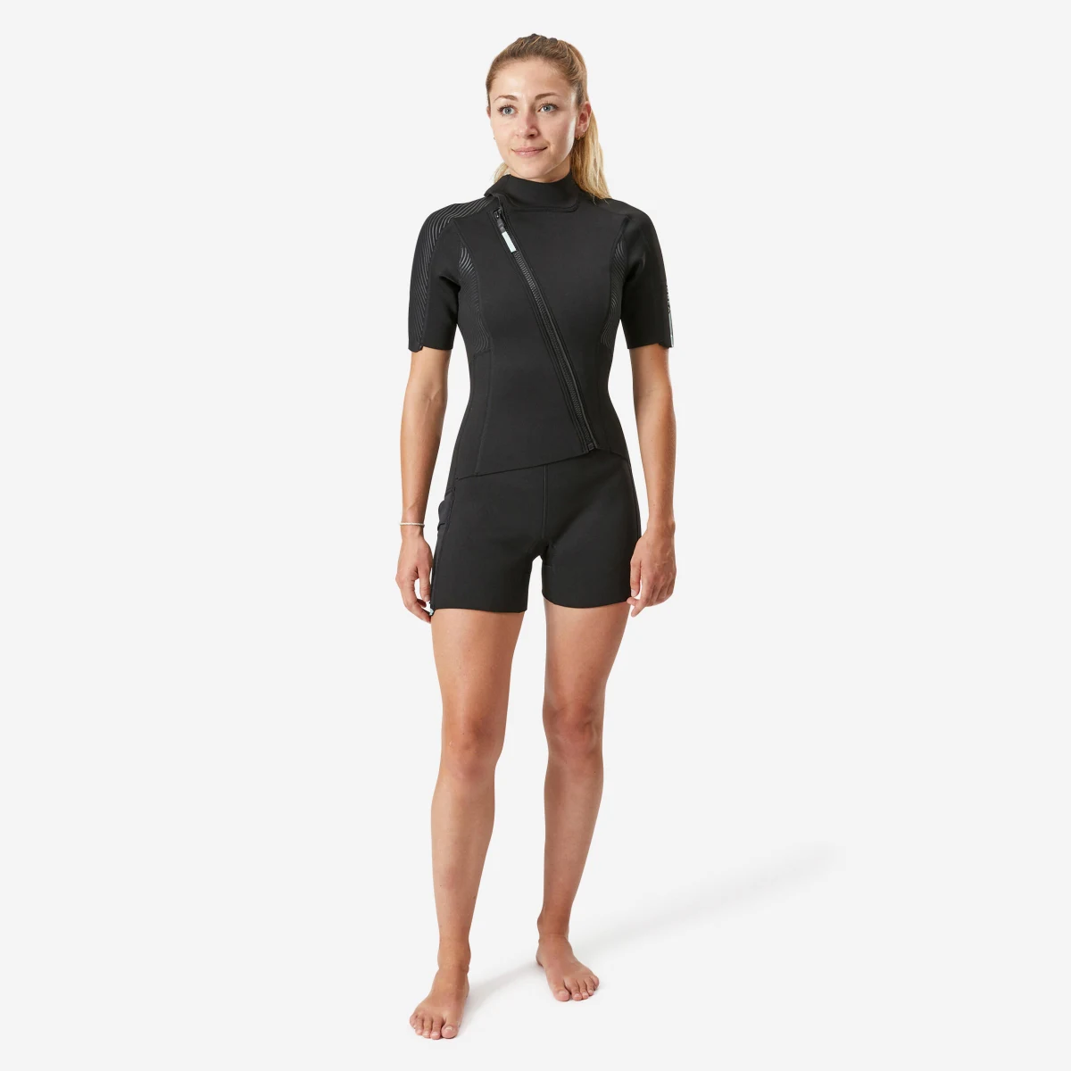 DECATHLON Dámsky neoprén Shorty Easy 2 mm s diagonálnym zapínaním vpredu M · záber 1