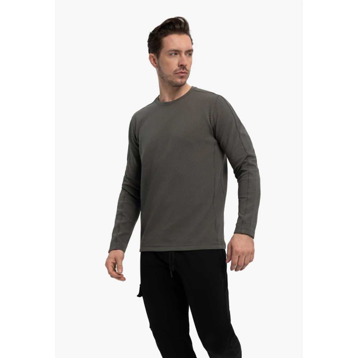 Pánske tričko s dlhým rukávom VOLCANO L-FAR-702-GREY · záber 3