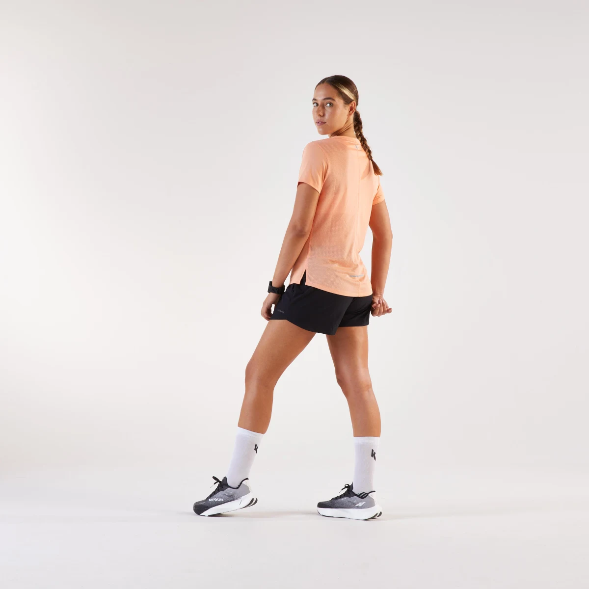 KIPRUN Dámske bežecké tričko Run 500 Dry priedušné oranžové XL · záber 2
