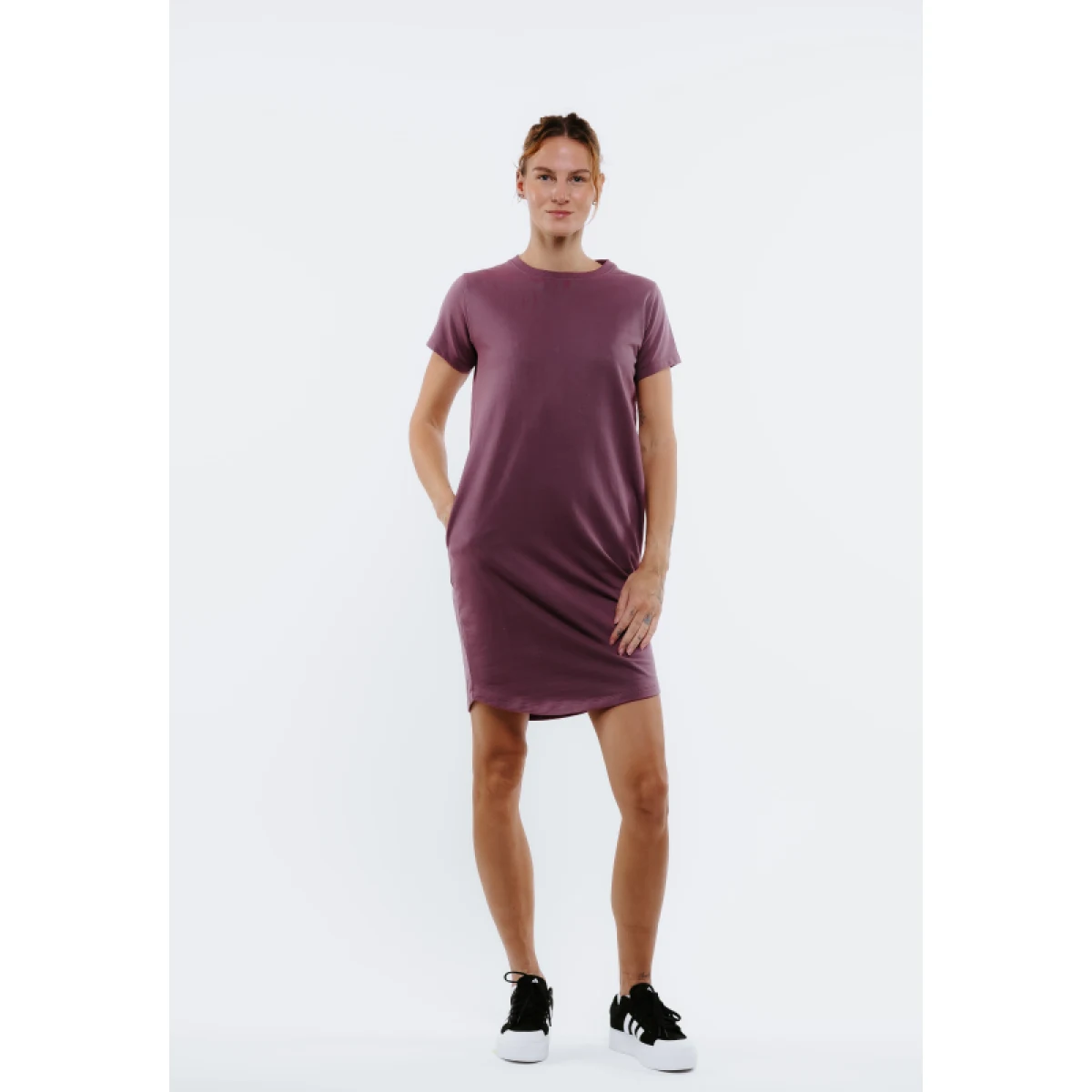 Dámské šaty AUTHORITY D-BASE II W burgundy · záber 2