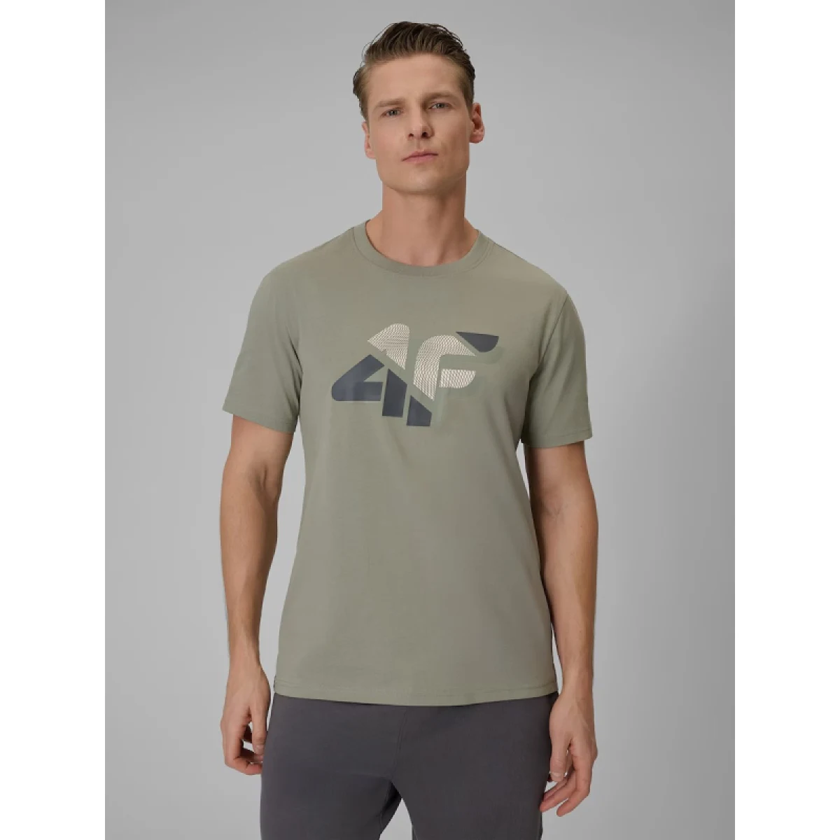 Pánské tričko s krátkým rukávem 4F TSHIRT M2667-43S-KHAKI · záber 2