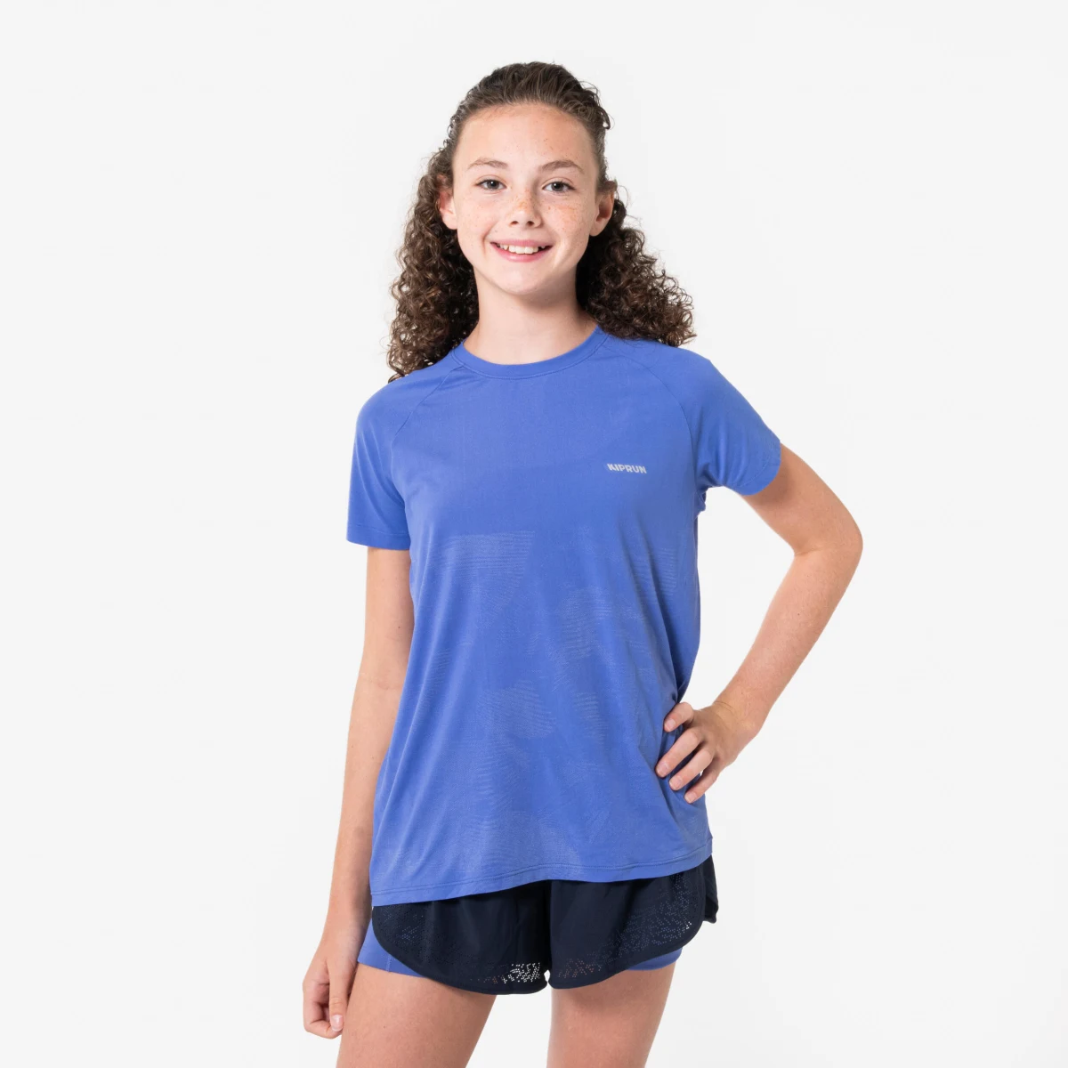 KIPRUN Dievčenské bežecké tričko bez švov Run 900 Light fialové 12-13 r (149-159 cm) · záber 1