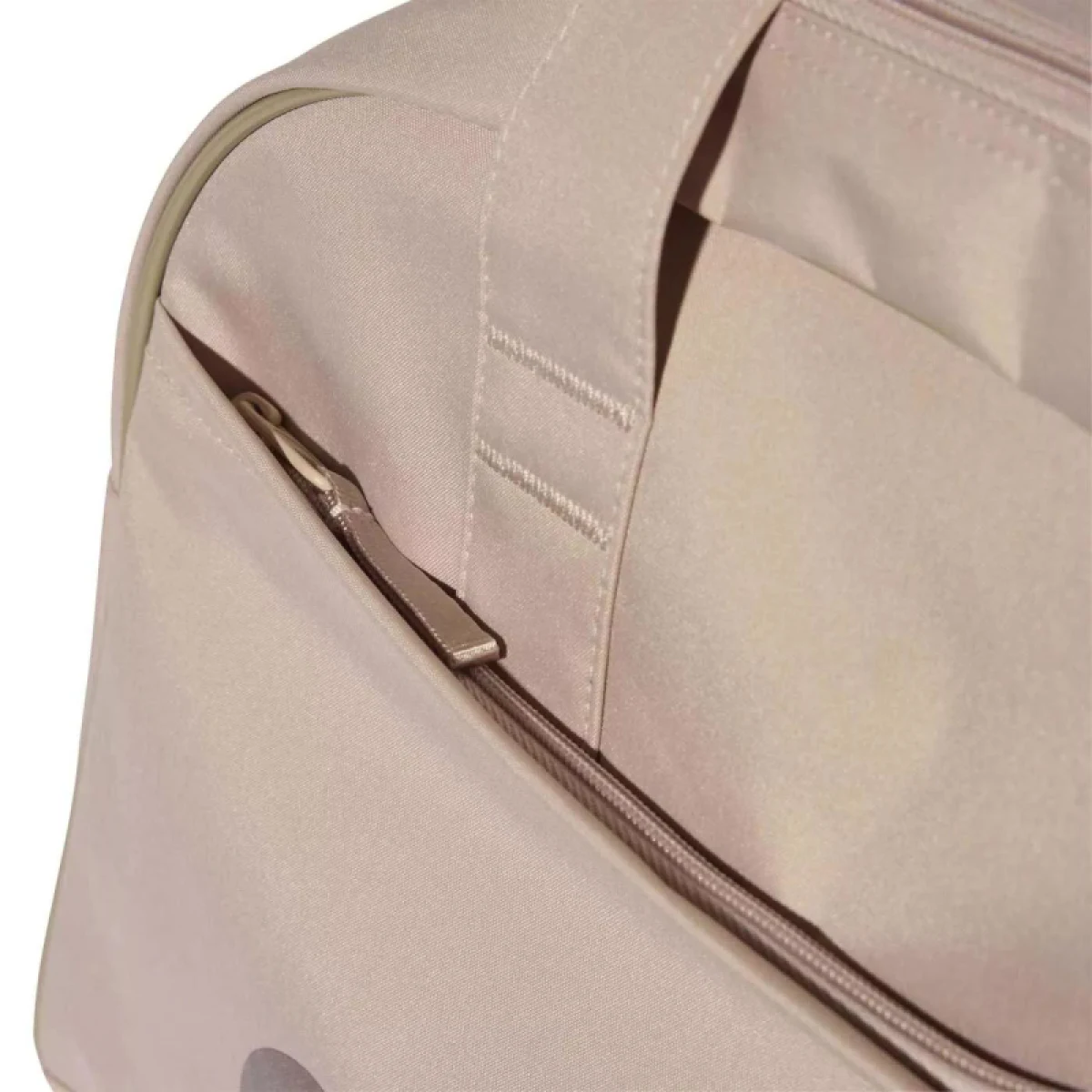 Dámska cestovná taška ADIDAS W L ESS BWL BAG WONTAU EARSTR · záber 5