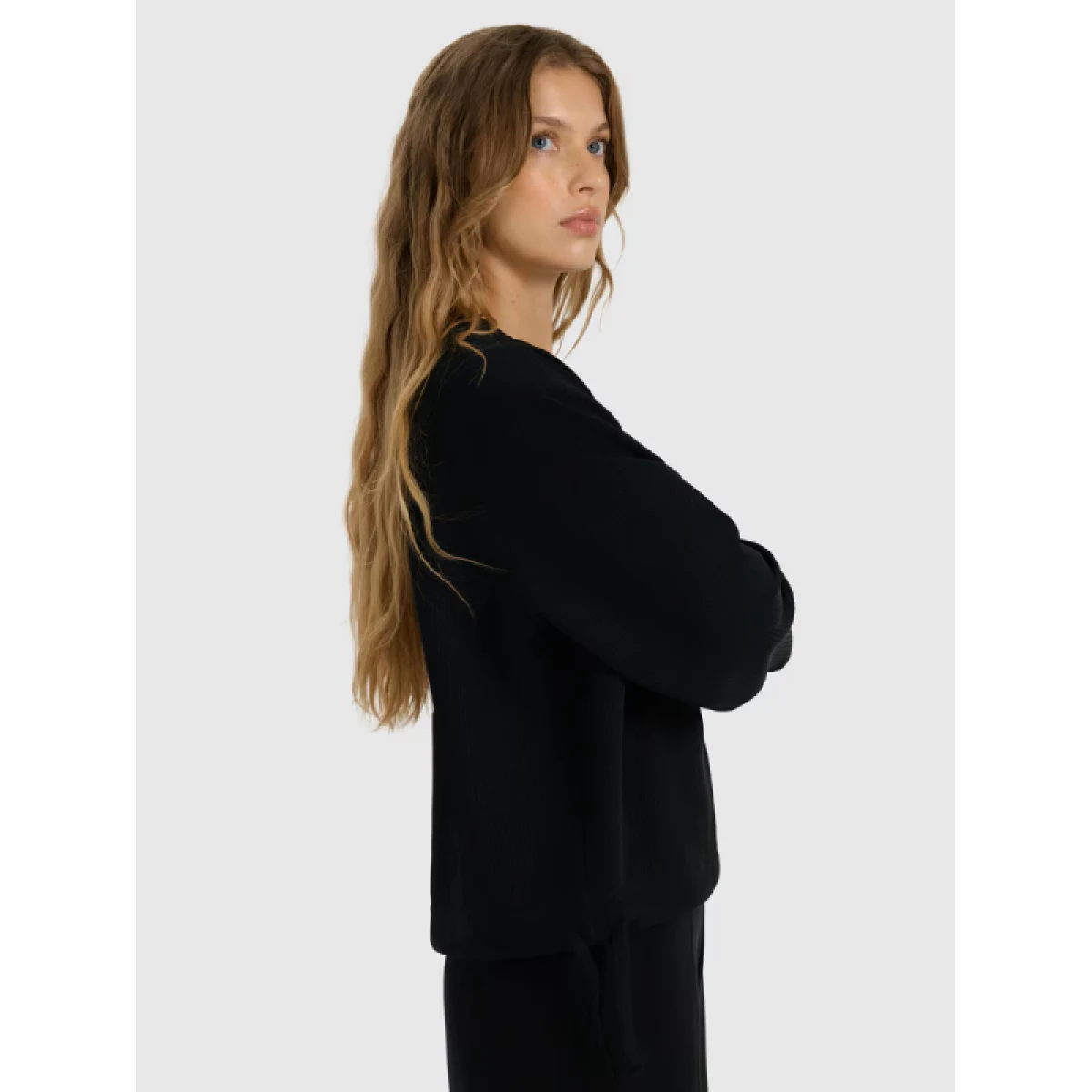 Dámská mikina 4F SWEATSHIRT F1837-WAW25TSWSF1837-21S-BLACK · záber 3