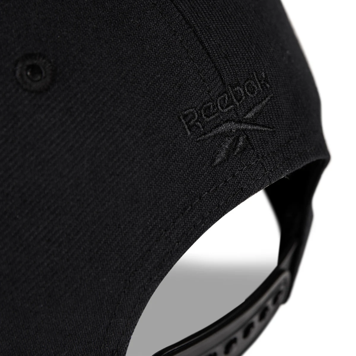 REEBOK REEBOK VECTOR šiltovka čierna bez · záber 2