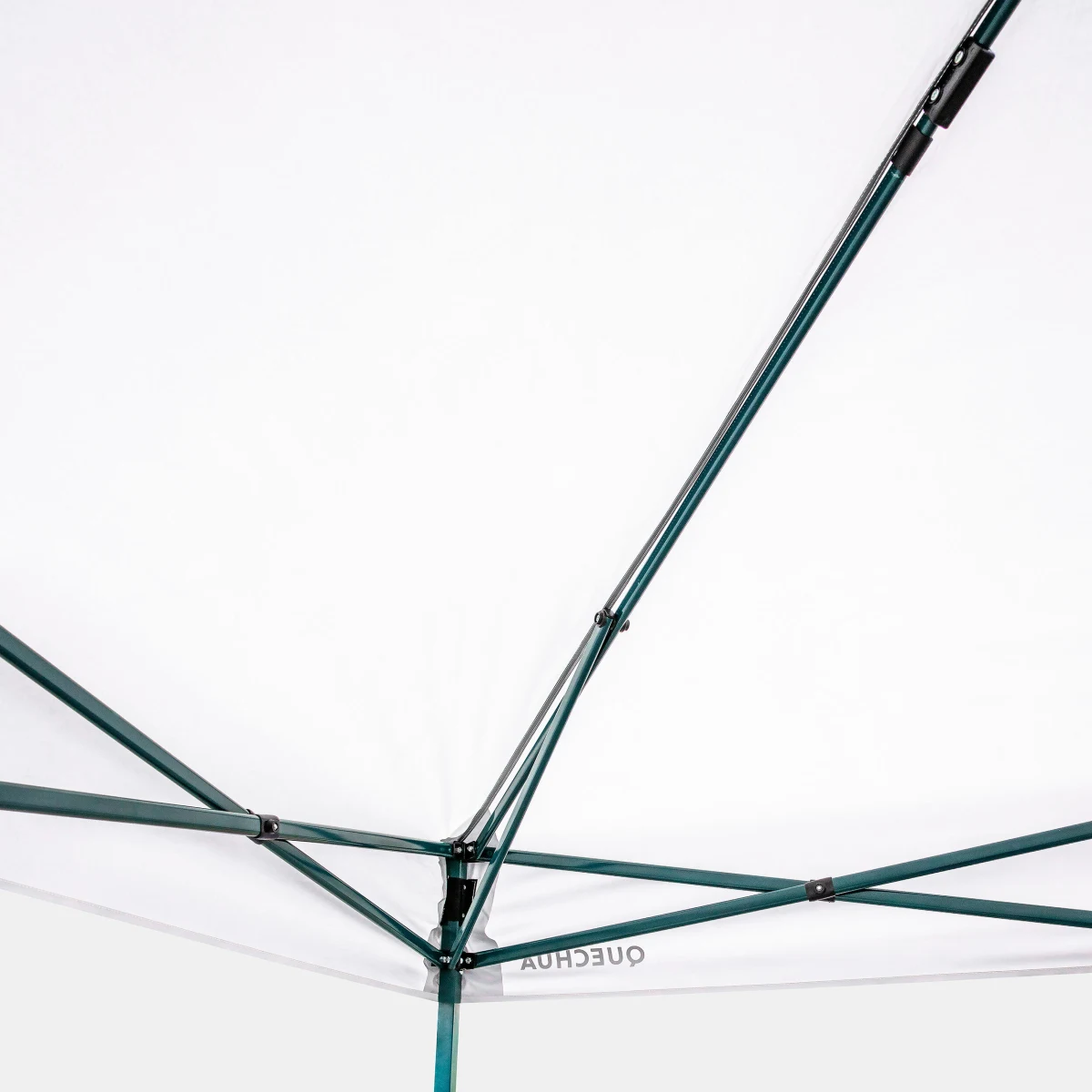 QUECHUA Kempingový prístrešok Arpenaz Fresh Instant Canopy pre 8 osôb bez · záber 2
