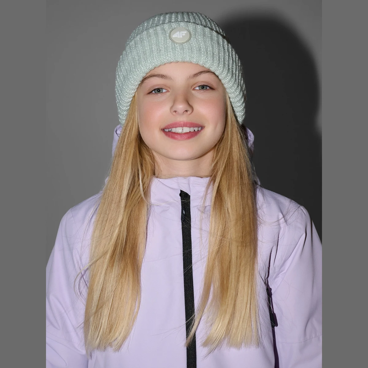 Dívčí beanie čepice - tyrkysová · záber 2