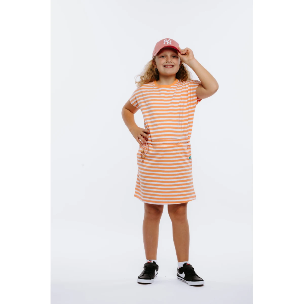 Dívčí šaty AUTHORITY D-DORIANA G papaya stripe · záber 2