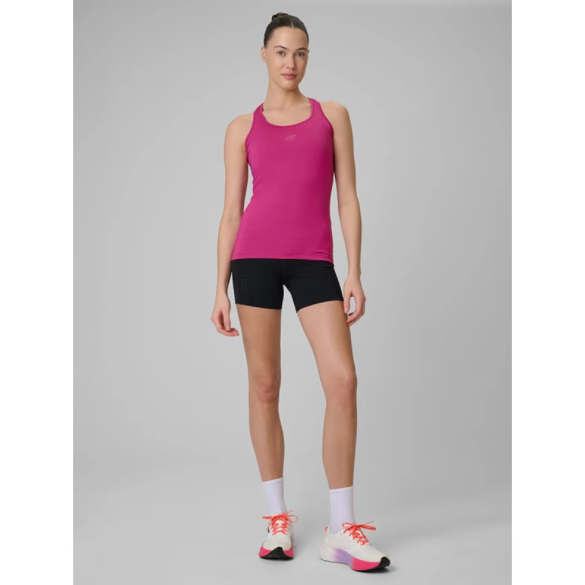 Dámske tréningové tielko 4F SLEEVELESS FNK F0766-54S-PINK · záber 5