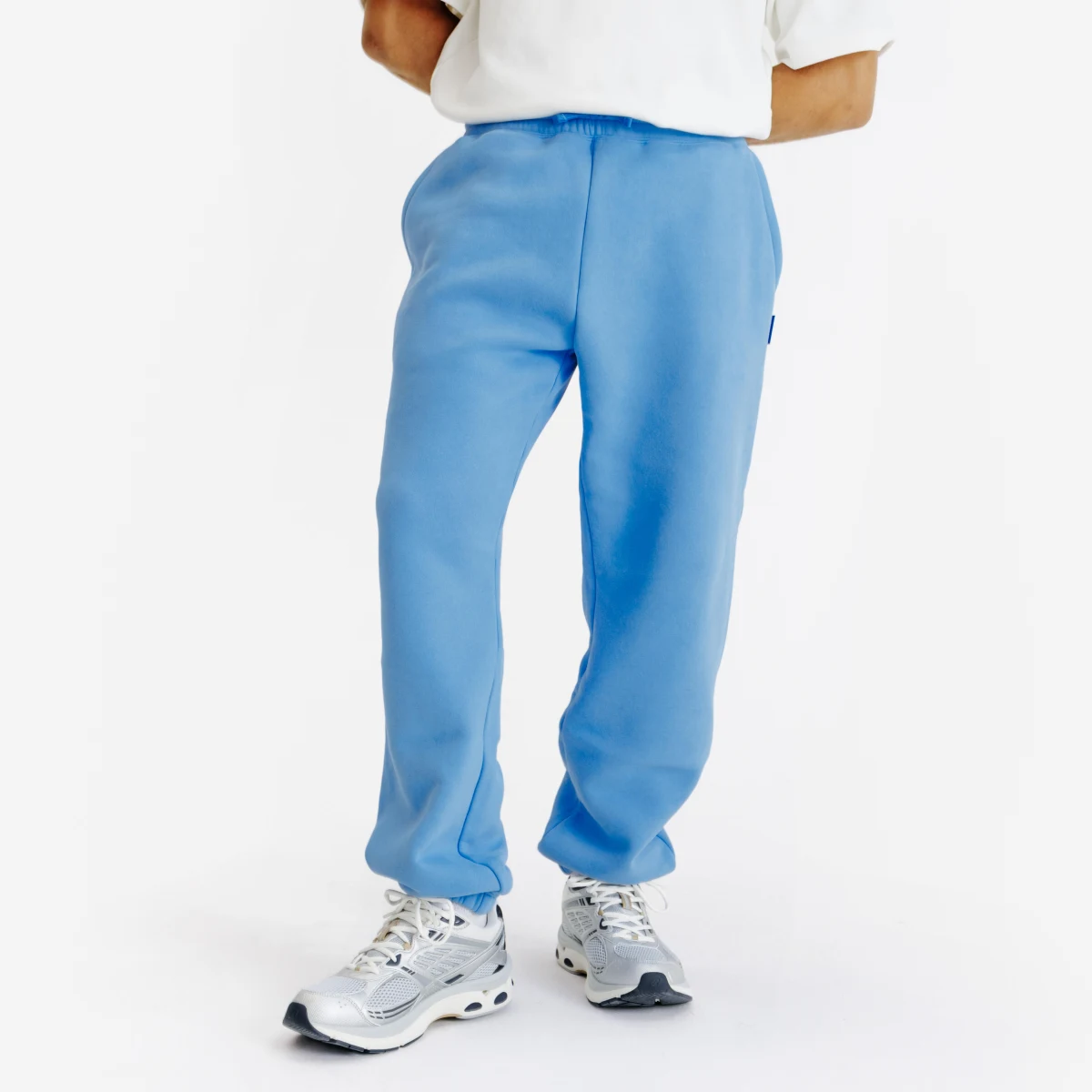 DECATHLON Pánske tepláky Elementals modré XL (W39 L34) · záber 1