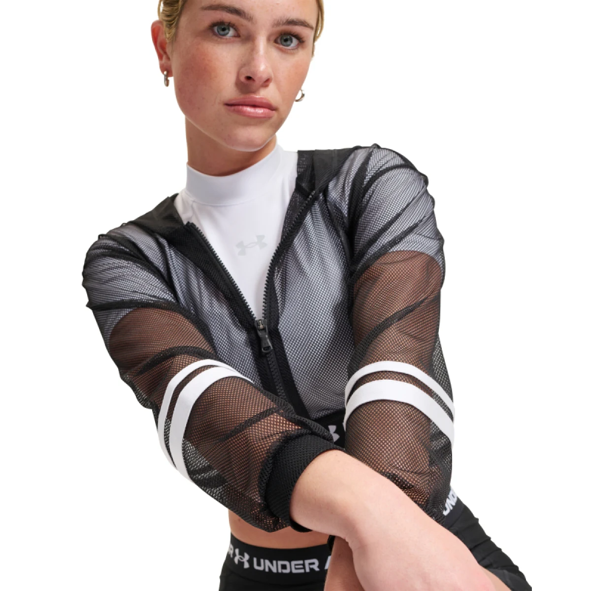 Dámska tréningová bunda UNDER ARMOUR HeatGear Mesh FZ-BLK · záber 5