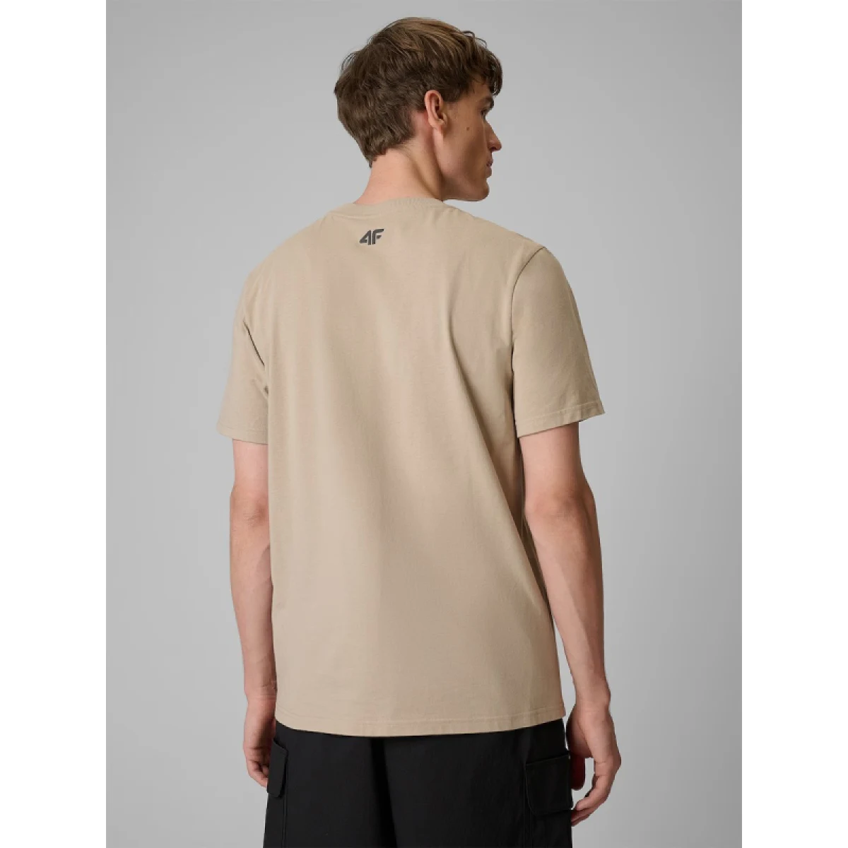 Pánské tričko s krátkým rukávem 4F TSHIRT M3321-83S-BEIGE · záber 3