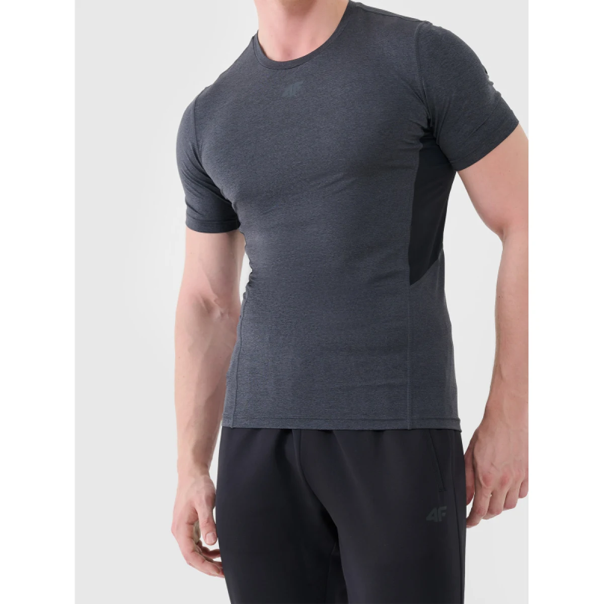 Pánské tréninkové tričko s krátkým rukávem 4F TSHIRT FNK M2141-22M-ANTHRACITE MELANGE · záber 2