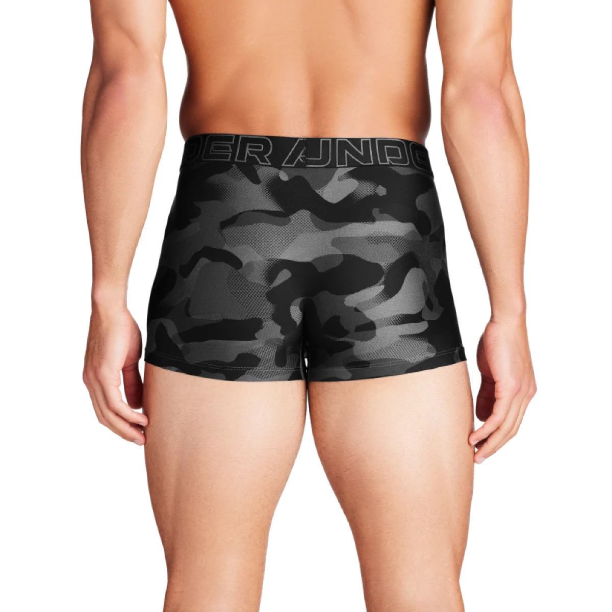 Pánské boxerky UNDER ARMOUR 3 PACK-UA PERFORMANCE TECH - PRINT 3 inch-BLK · záber 3