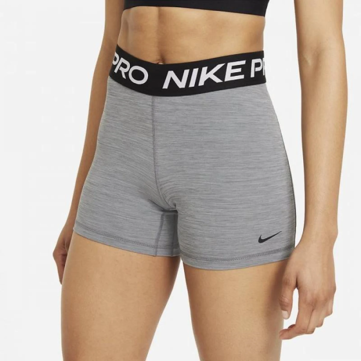 Dámske tréningové kraťasy NIKE PRO W NP 365 SHORT 5IN SMOKE GREY HTR BLACK BLACK · záber 4