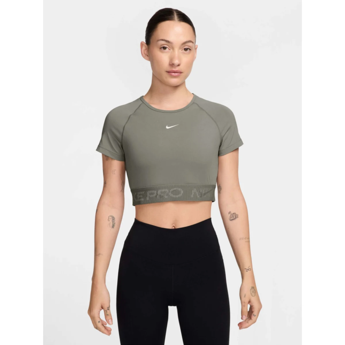 Dámské tréninkové tričko s krátkým rukávem NIKE PRO W NP DF SS CROP TOP TT GX-320-Khaki · záber 2