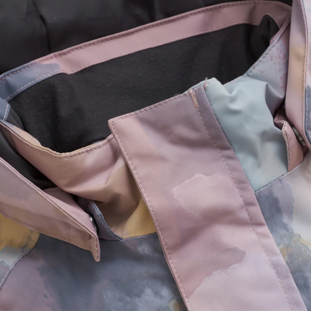 Dívčí zimní overal - Velikost: 4200 | Barva: Kids Coverall - Aop-4200-Woodrose · záber 5