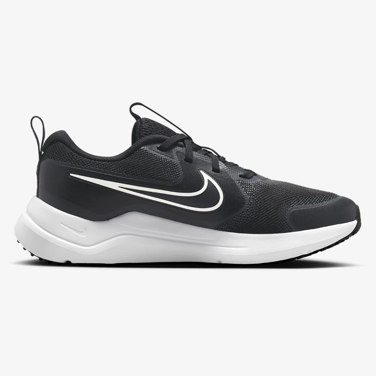 Nike Cosmic Runner Kids - Velikost: 37,5 | Barva: Čierna · záber 3