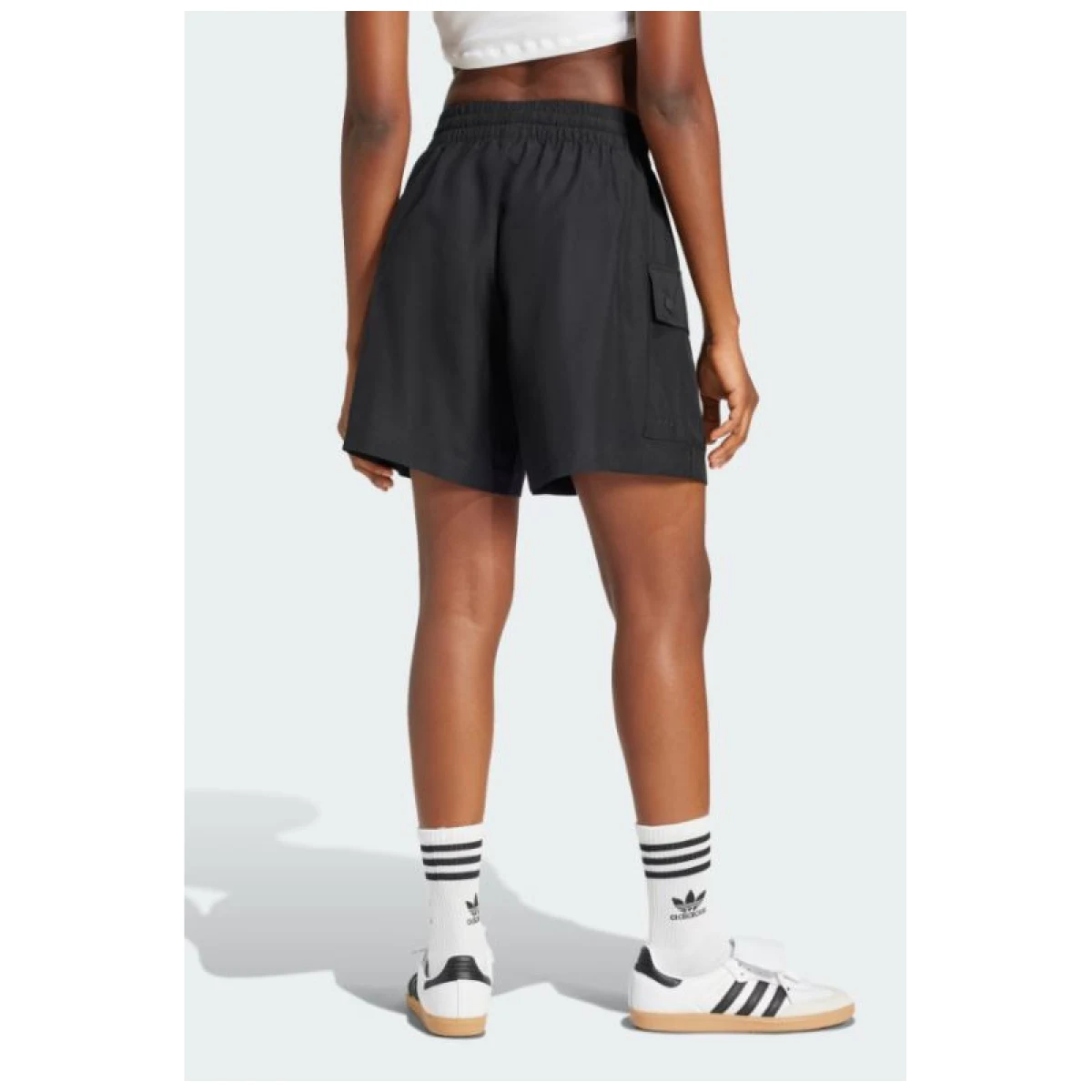 Dámské kraťasy ADIDAS ORIGINALS ESS C SHORTS-BLACK · záber 2