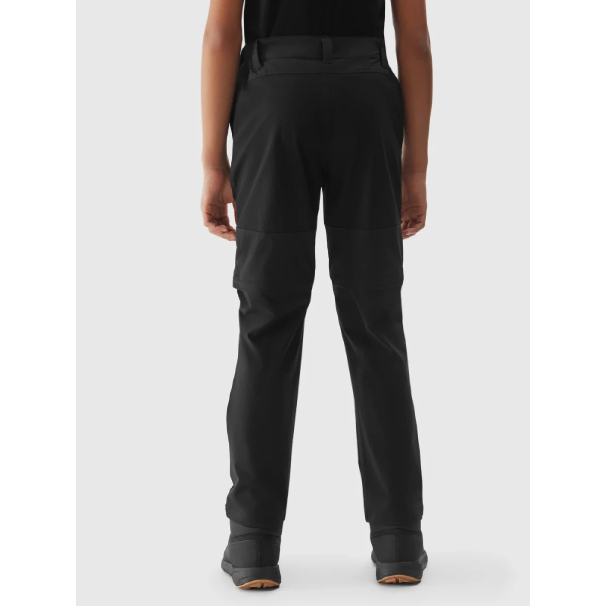 Dievčenské turistické nohavice 4F JUNIOR TROUSERS FNK-JWSS24TFTRF494-21S-BLACK · záber 4
