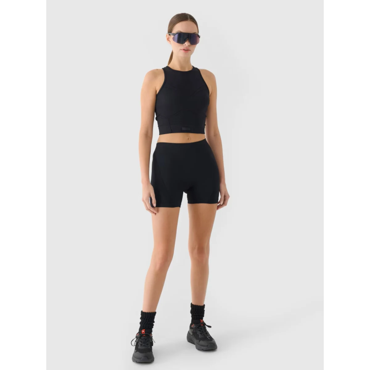 Dámské tréninkové tílko 4F SLEEVELESS FNK F707-RAW24TFSLF707-20S-DEEP BLACK · záber 3