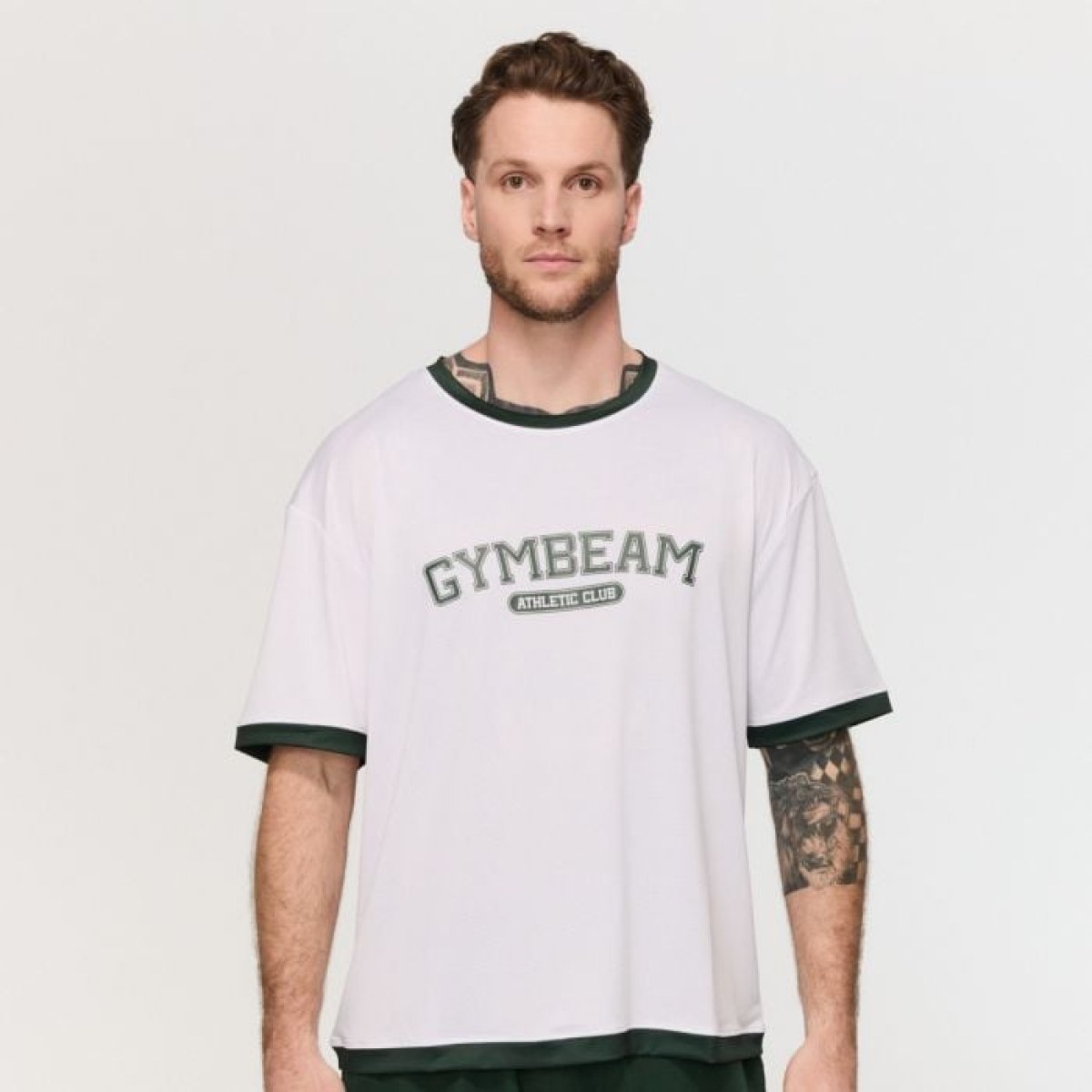 GymBeam Tričko Oversized Varsity White XL · záber 1