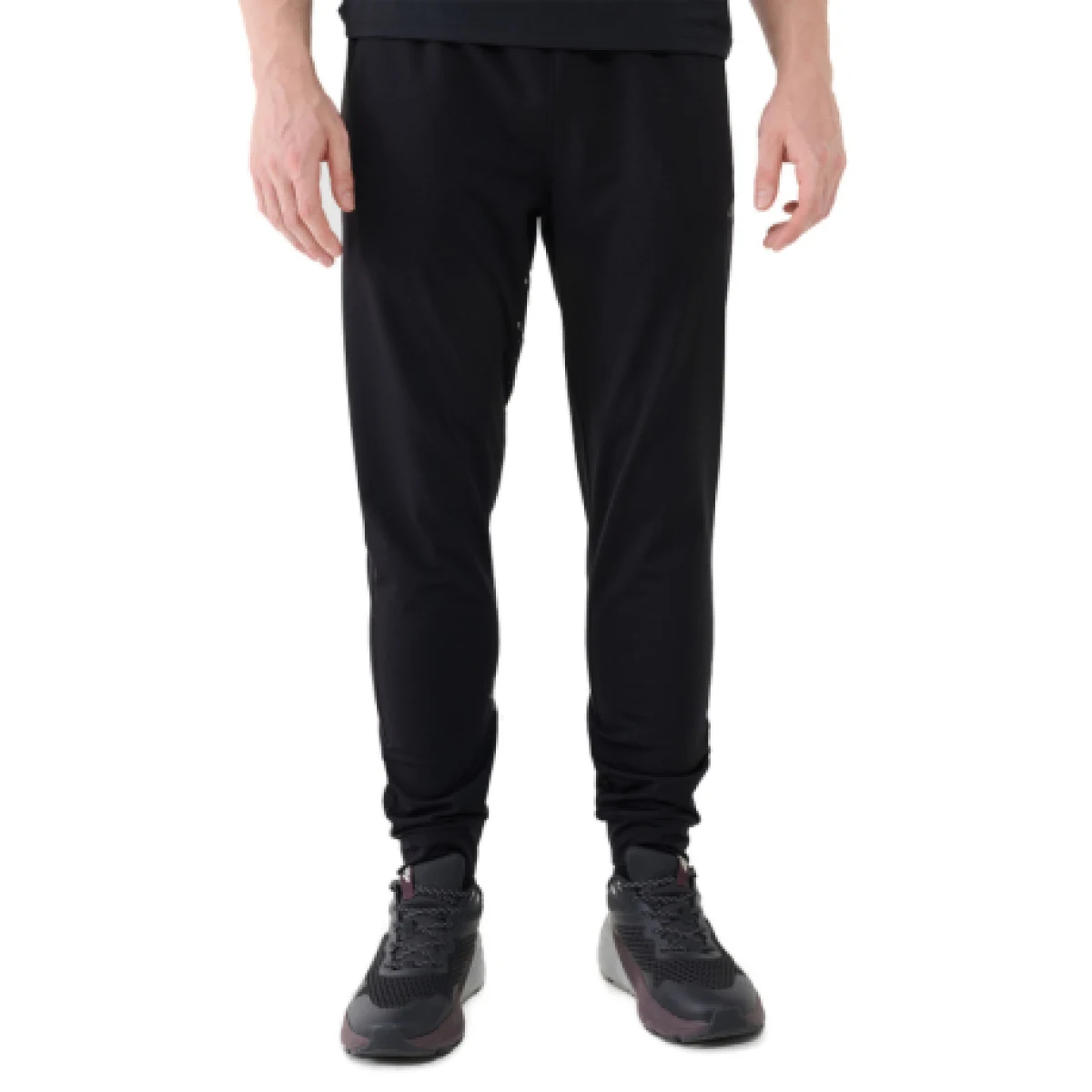 Pánske tepláky 4F TROUSERS FNK M1046-20S-DEEP BLACK · záber 1