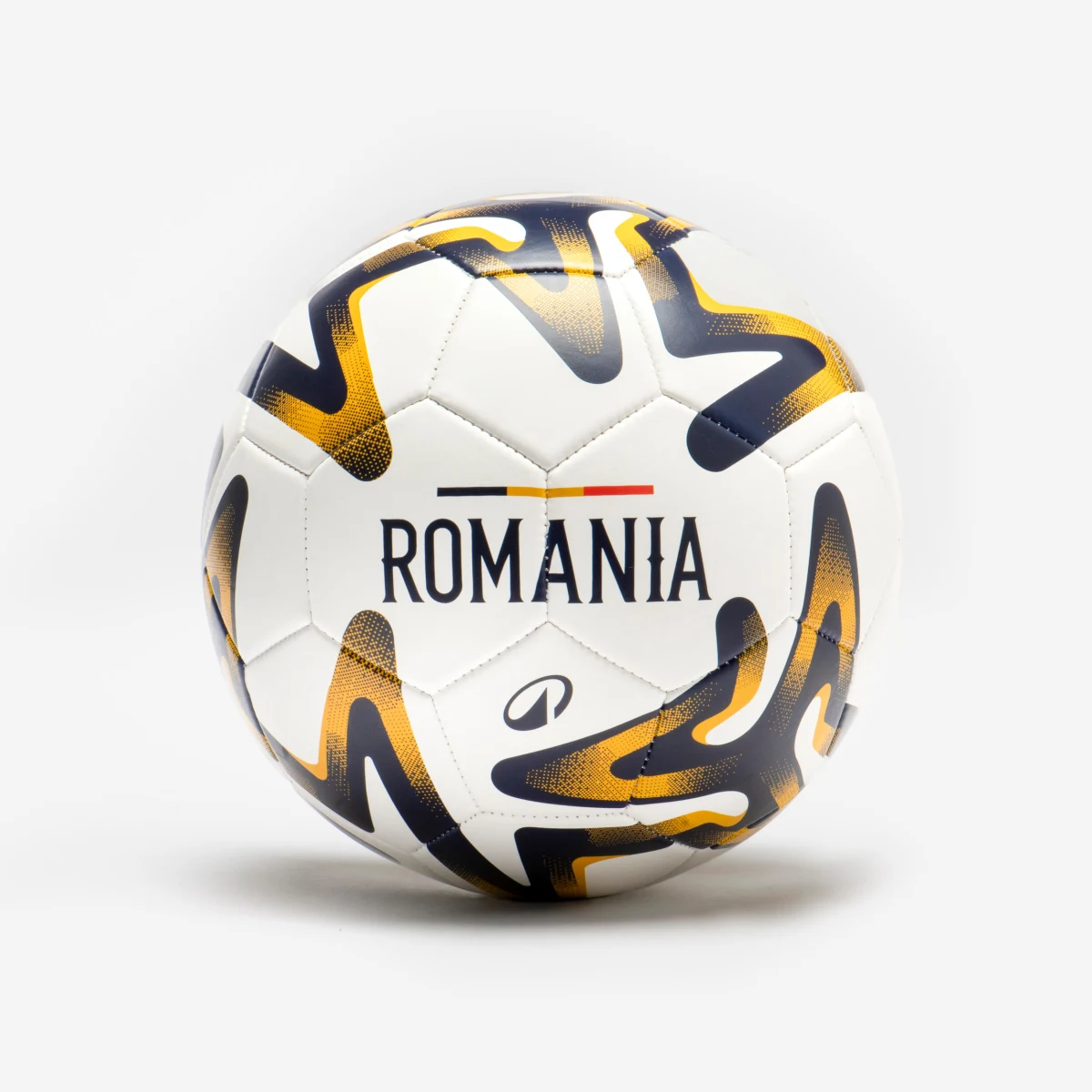 KIPSTA Futbalová lopta Rumunsko veľ. 5 5 · záber 1