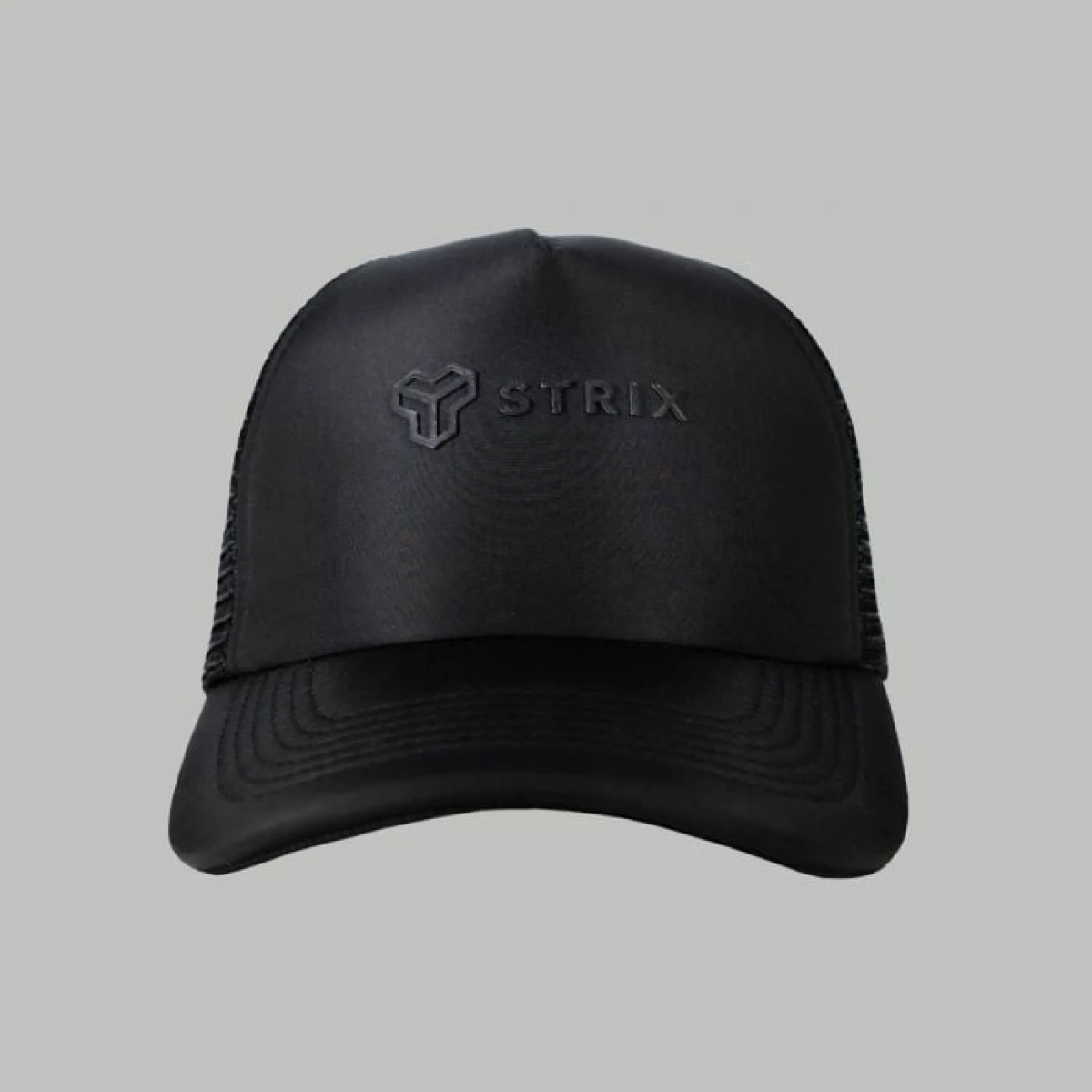 Шапка с козирка Nova Black - STRIX · záber 1