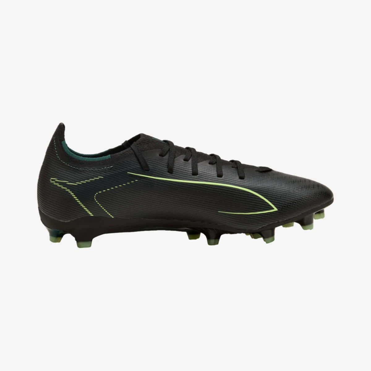 PUMA PUMA ULTRA 6 Match FG/AG kopačky čierne 40 · záber 2