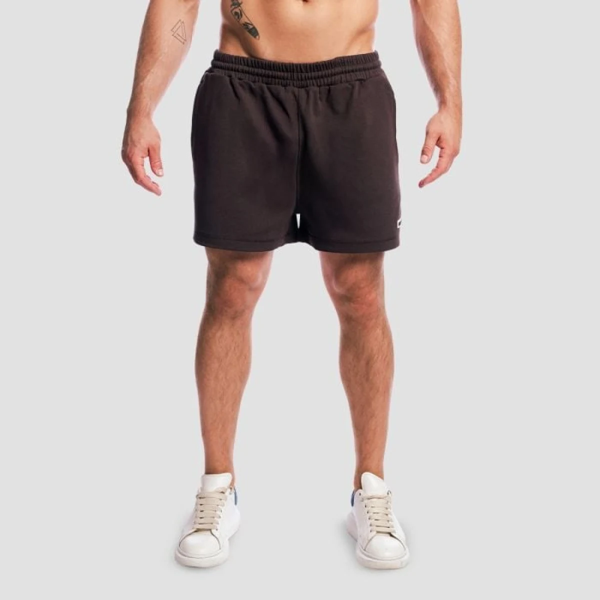 Шорти Aura Tee Brown - GymBeam - Размер: S | Тегло: 0,38 g | Опаковка: 32 · záber 1