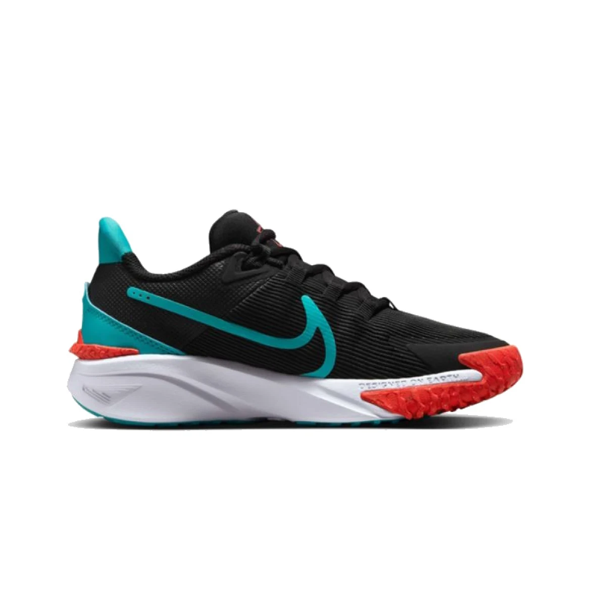 Chlapecká sportovní obuv (tréninková) NIKE Star Runner 4 Jr black bright crimson white dusty cactus · záber 2