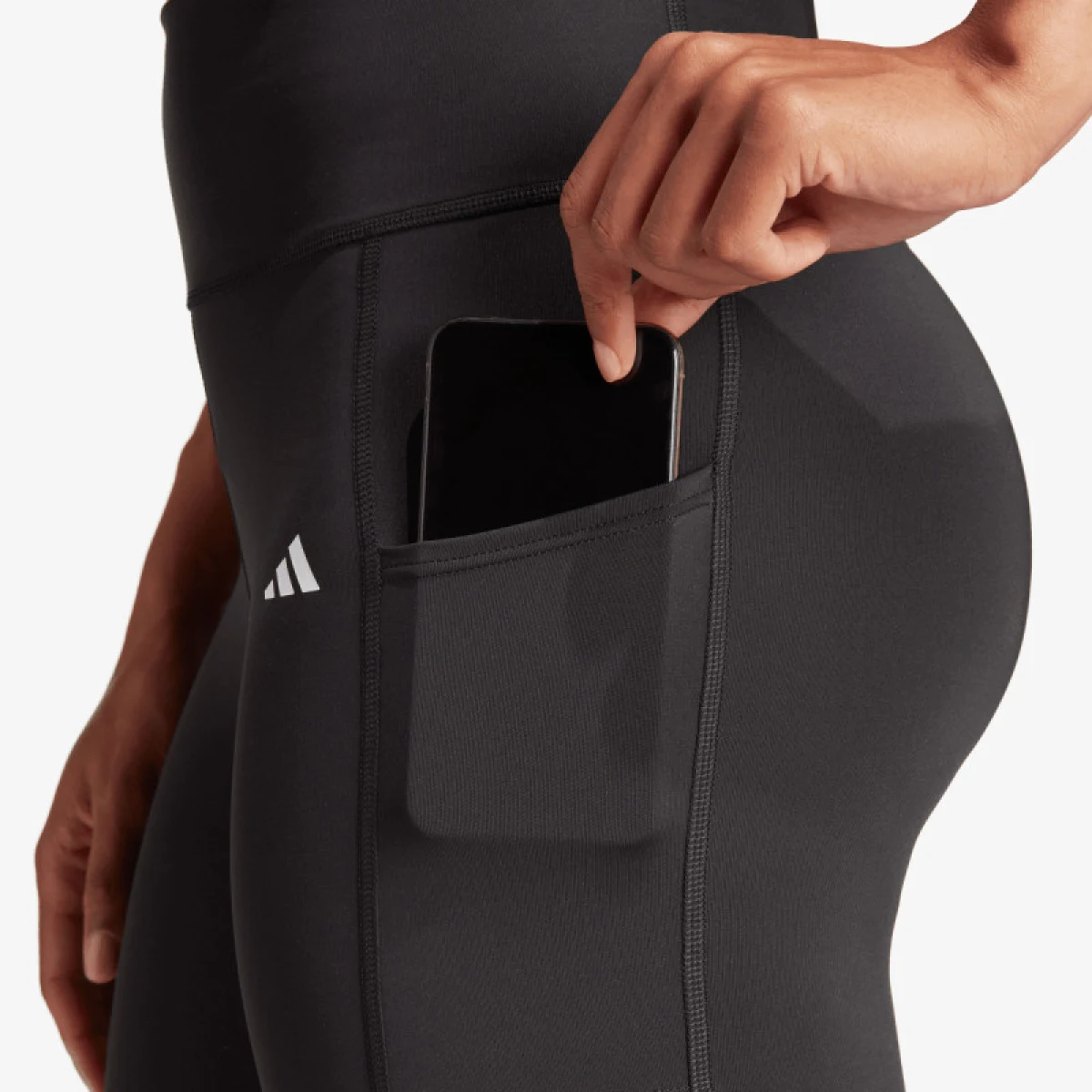 Dámske tréningové kraťasy ADIDAS OPT ST 7INCH L BLACK · záber 4