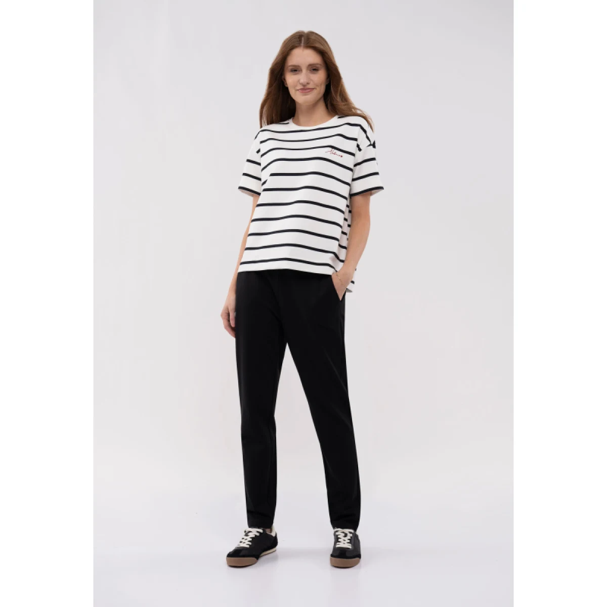 Dámske tepláky VOLCANO N-JENIS-700-BLACK · záber 3