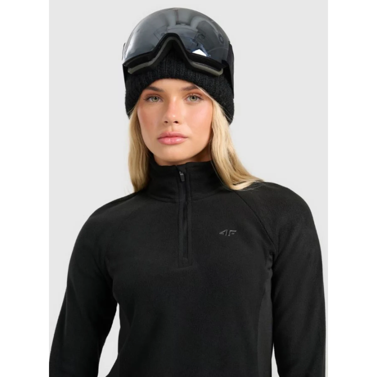 Dámská lyžařská fleece mikina 4F FLEECE UNDERWEAR F064-WAW25UFLEF064-20S-DEEP BLACK · záber 2