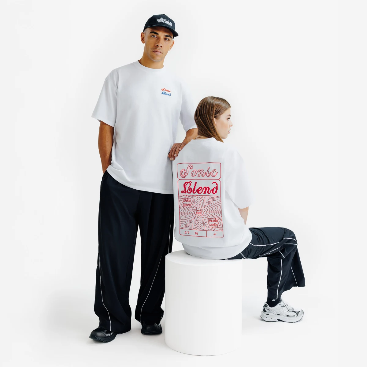 DECATHLON Tričko Elementals s potlačou unisex biele L · záber 2