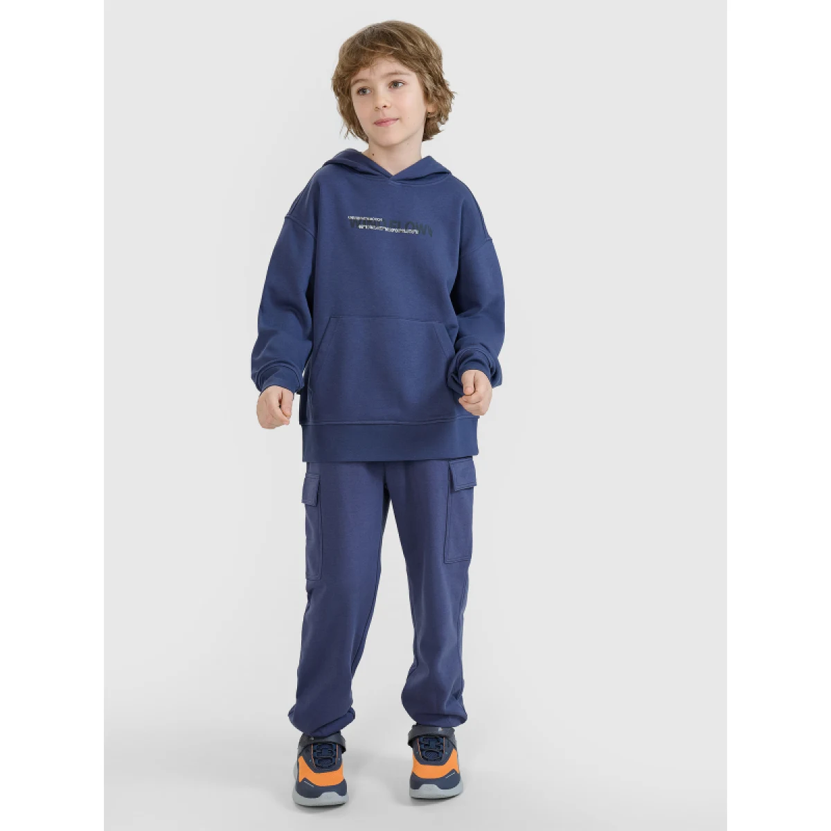 Chlapecká mikina s kapucí 4F JUNIOR SWEATSHIRT-JWSS25TSWSM1511-22S-GREY · záber 7