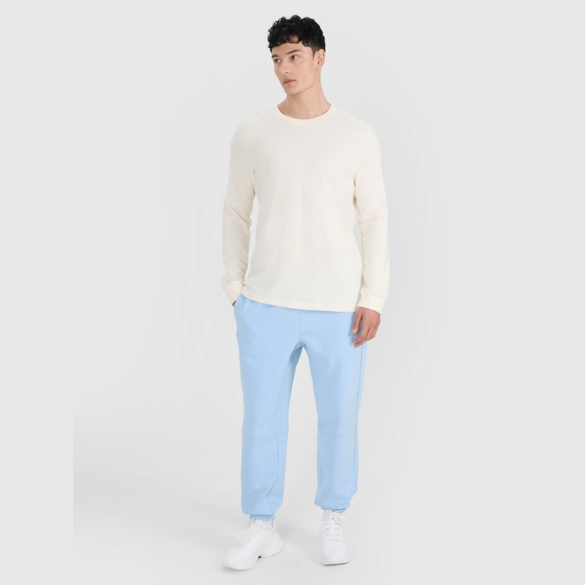 Pánské hladké tričko oversize s dlouhými rukávy - bílé · záber 2