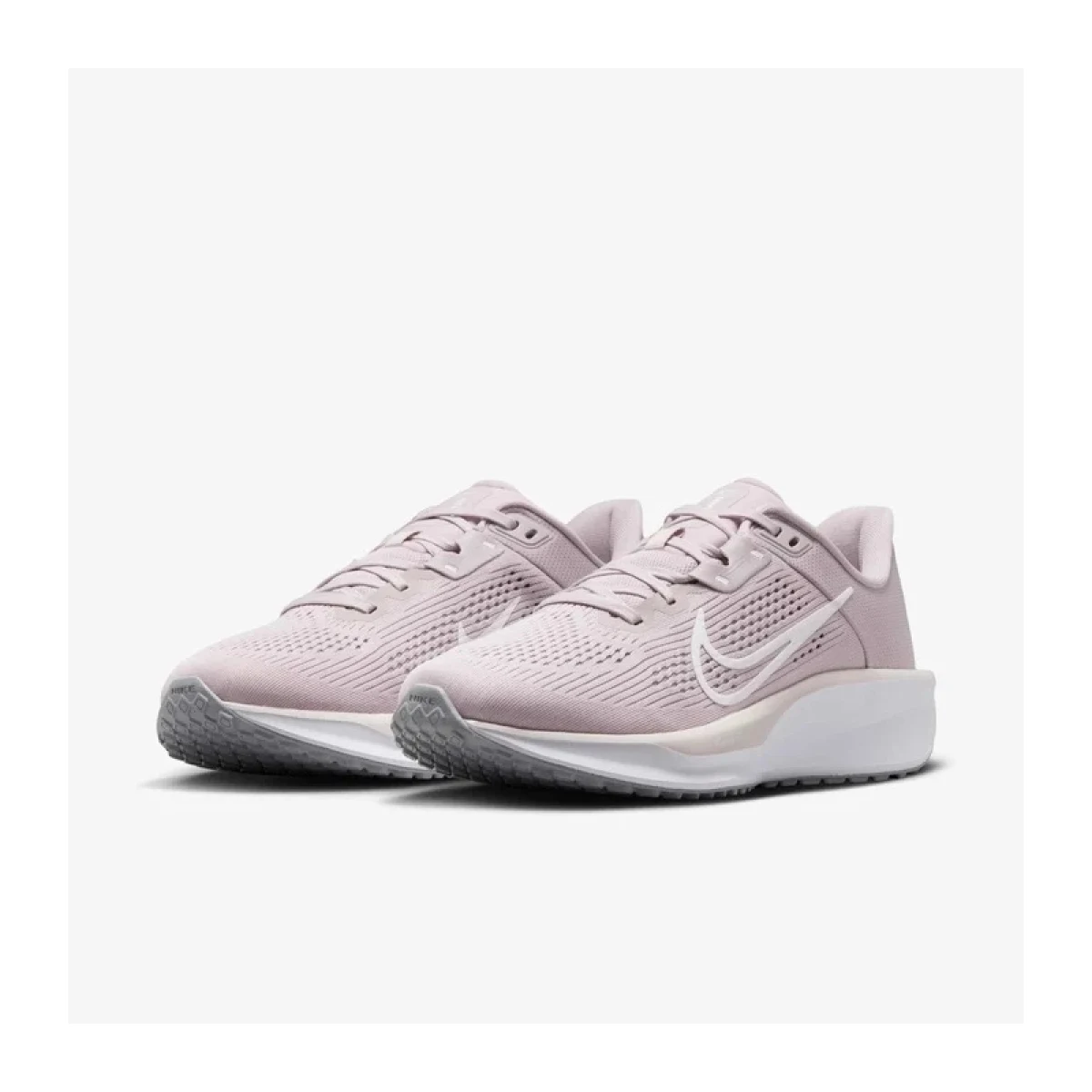 Dámská sportovní obuv (tréninková) NIKE Quest 6 W platinum violet wolf grey white · záber 4