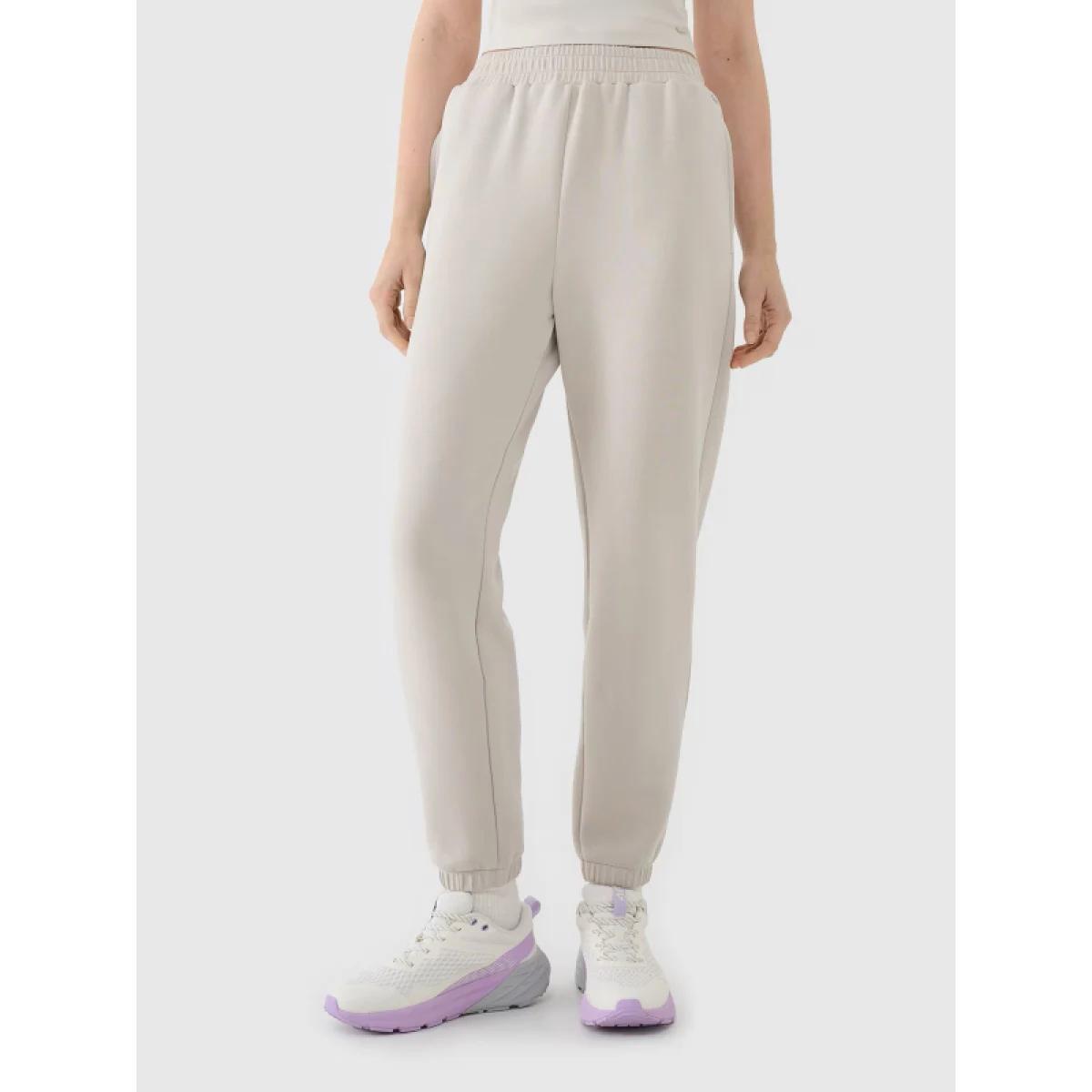 Dámské tepláky 4F TROUSERS CAS F1010-83S-BEIGE · záber 2