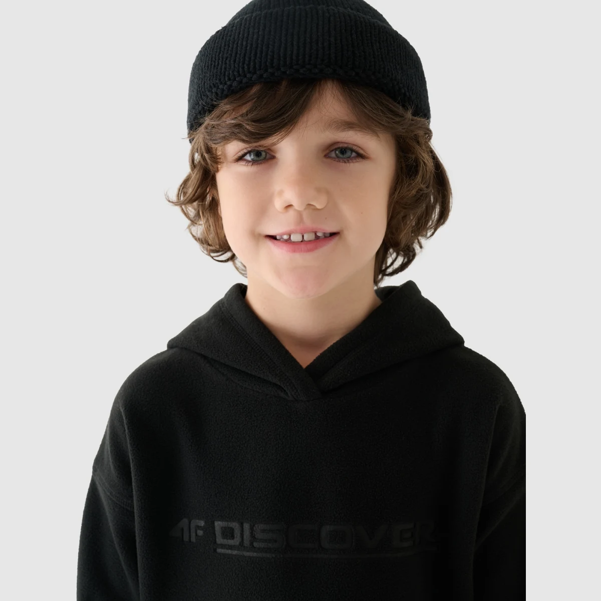 Chlapecký fleece regular s kapucí - černý · záber 2