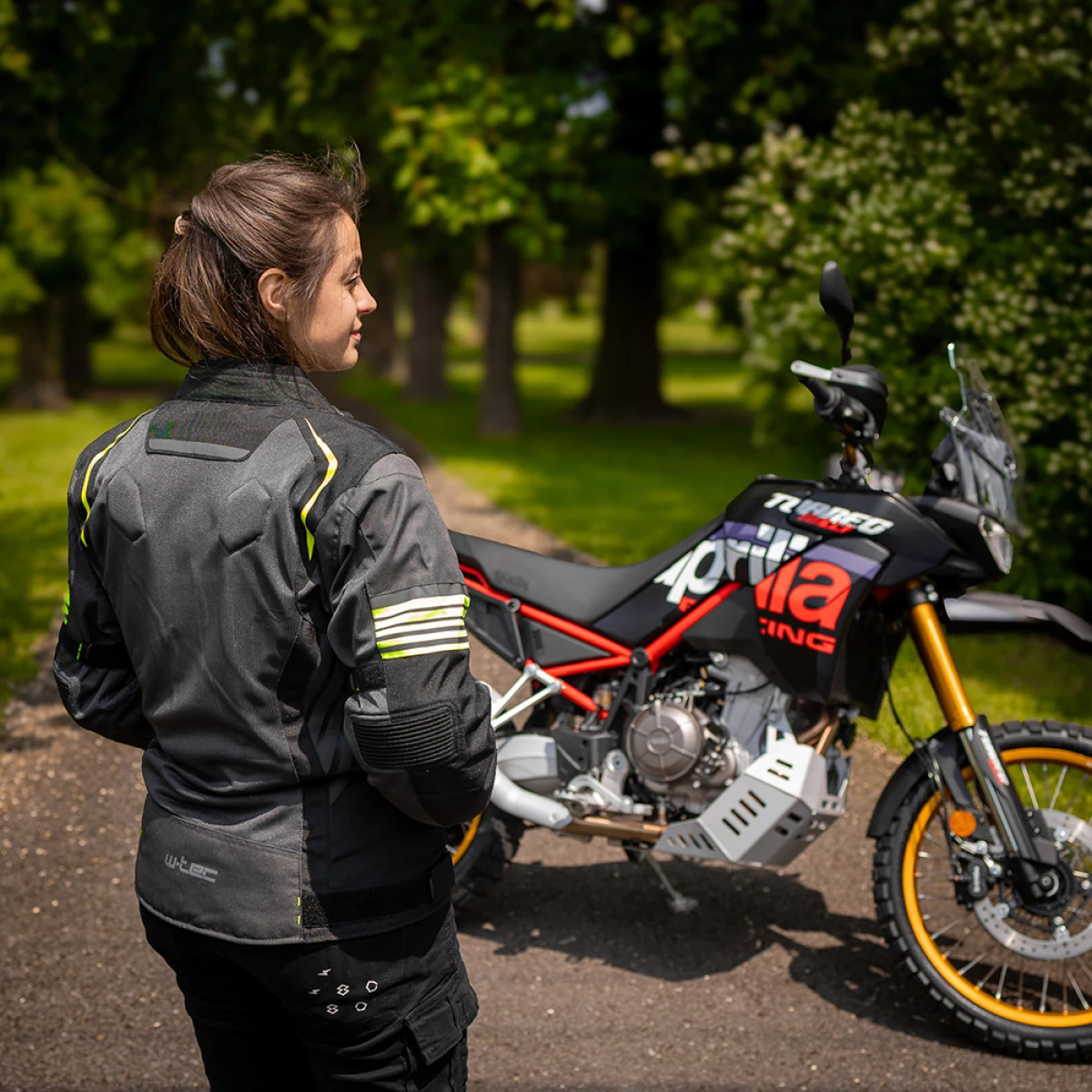 Dámska letná moto bunda W-TEC Jelsa Farba šedá-fluo, · záber 5
